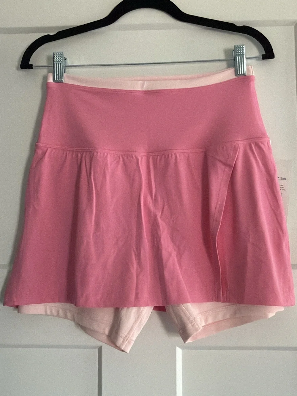 lululemon Size 8 Align Side-Slit Tennis Skirt in Pink